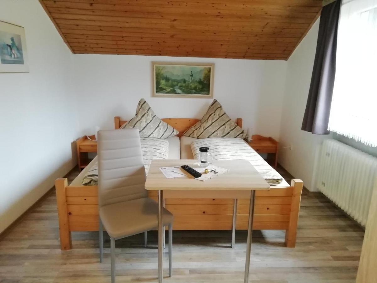 Pension Fohlenhof フラウエナウ エクステリア 写真